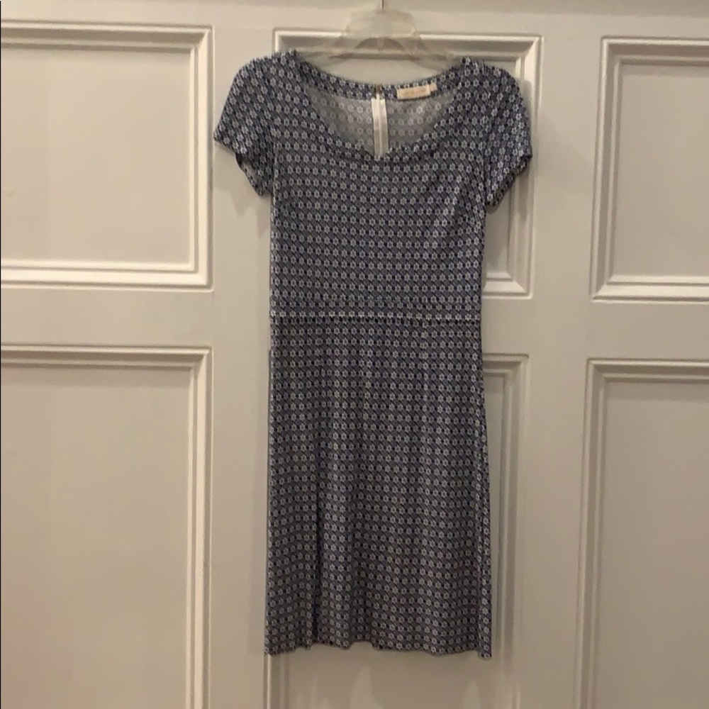 Flower Pattern - image 1